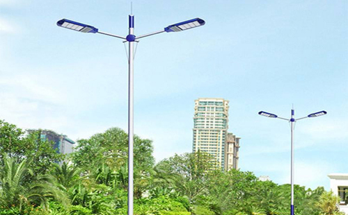 城市节能改造怎样选塔城LED路灯色温